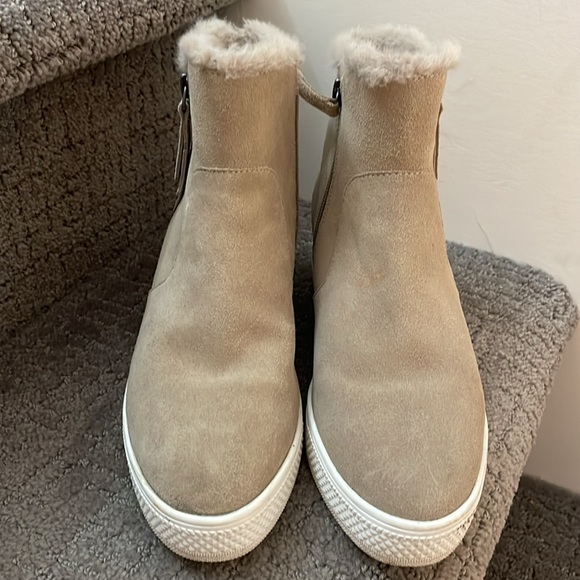 Caslon Suede & Synthetic Taupe with Hidden wedge boots . - Picture 2 of 7